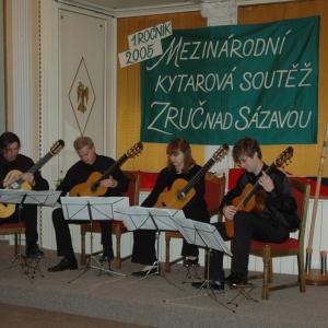 bratislavske-kytarove-kvarteto.jpg